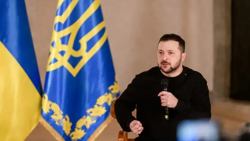Zelenski'den Moskova'ya Sarsıcı Barış Tepkisi: Kiev'in Bombalanmasına Ne Diyecek?