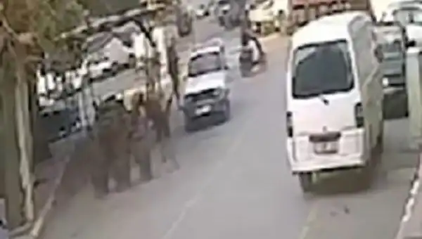 İzmir'de Motosiklet Hırsızlığı Suçüstü: Dramın Perde Arkası Ortaya Çıktı