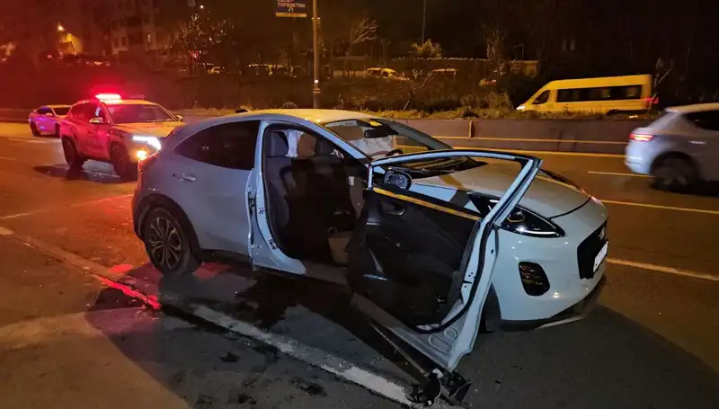 Bayrampaşa'da Feci Zincirleme Kazada İki Can Gitti, Dört Kişi Yaralandı