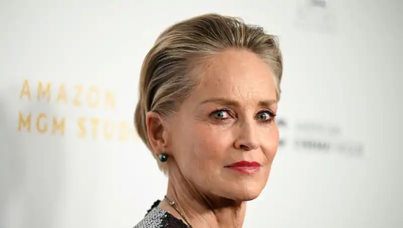 Sharon Stone'un Acı Kaybı: Anneden Gelen Üzücü Haber Sosyal Medyada Paylaşıldı