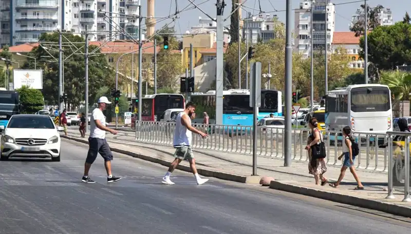 Trafikteki Ölümcül Bilinçsizlik Artıyor: İkinci Sıra Korkutuyor
