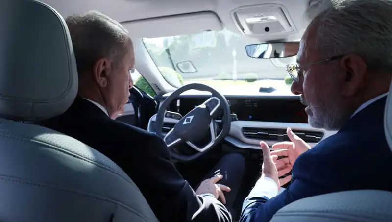 Cumhurbaşkanı Erdoğan, Togg'un Yeni Modelini Test Etti!