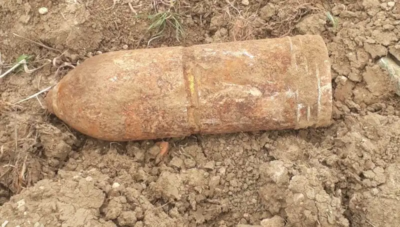 Çanakkale’deki Patlamamış Top Mermisi Bulundu: Tarih Tekrar Mı Haykırıyor?