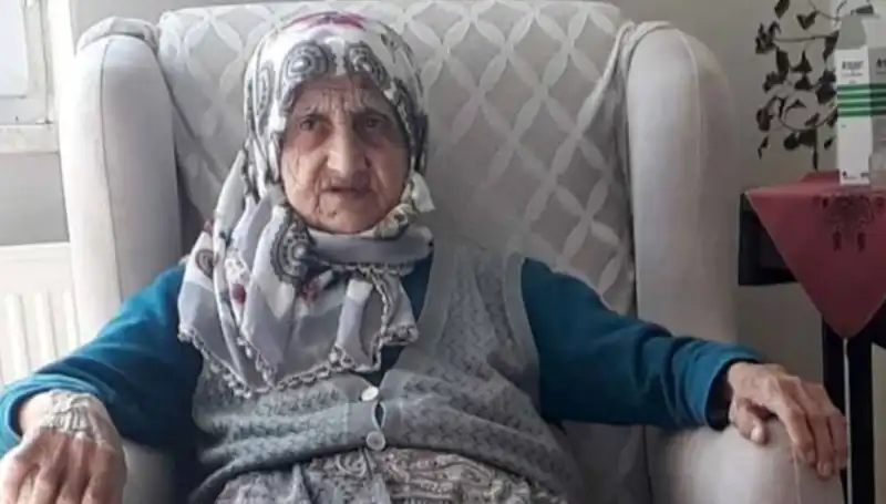 Yaşlı Kadına Feci Kaza: Otomobilin Çarpması Sonucu Hayatını Kaybetti