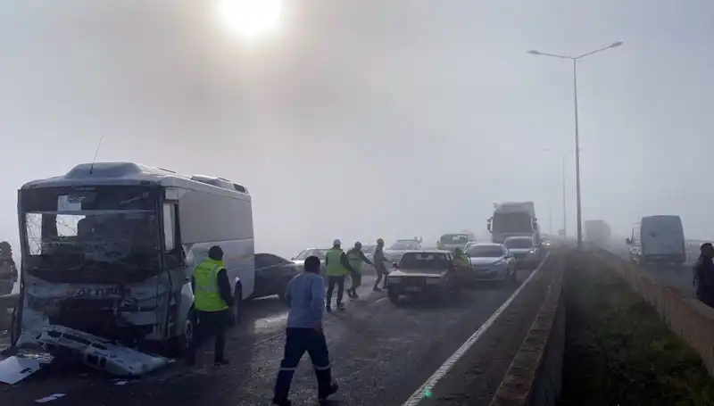 Sisli Hava Koşulları Kazalara Davetiye Çıkarıyor: 7 Yaralı!