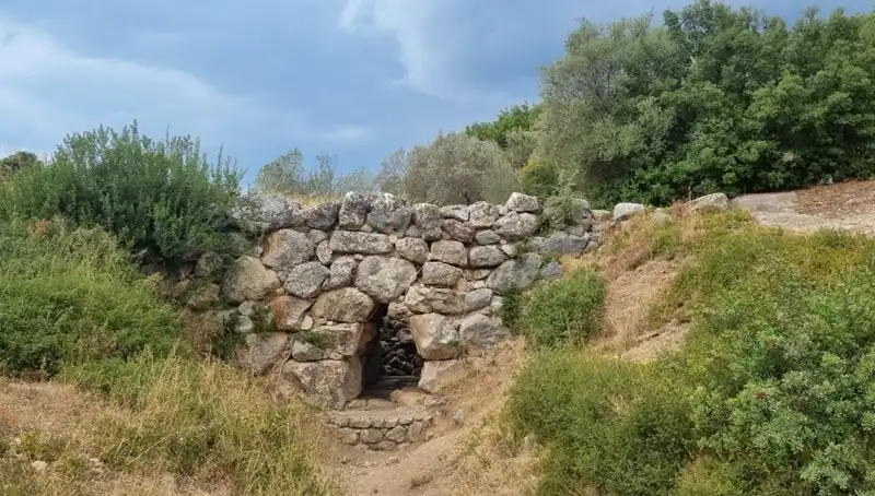 Avusturya'nın Gizli Hazinesi: Binlerce Yıllık Köprü Hainburg Yıldızını Parlatıyor
