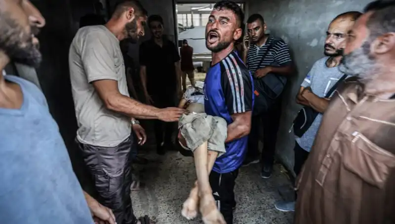 İsrail Gazze'de Bir Günde 90 Filistinliyi Hedef Aldı: Dünya Tepkileri Ne Olacak?