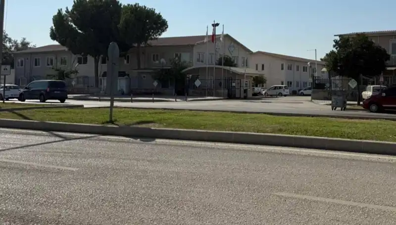 Adana'da İşçi Vuruldu: Amirinin Dehşet Anı Kameralara Yansıdı