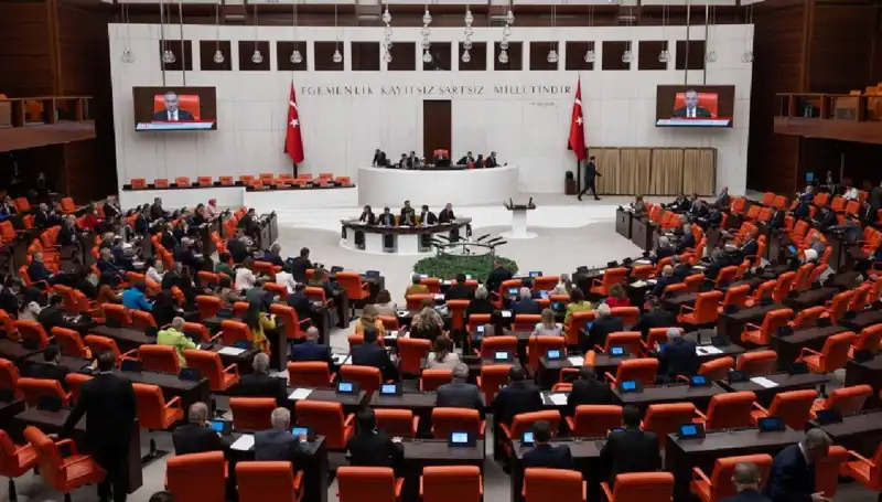 Türkiye'de 10. Yargı Paketi Meclis'ten Geçti: Hukuk Reformunda Yeni Dönem Başlıyor