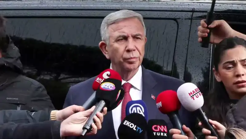Mansur Yavaş, Dilek İmamoğlu’nu Ziyaret Etti: "Güveneceğimiz Tek Liman Hukuk"