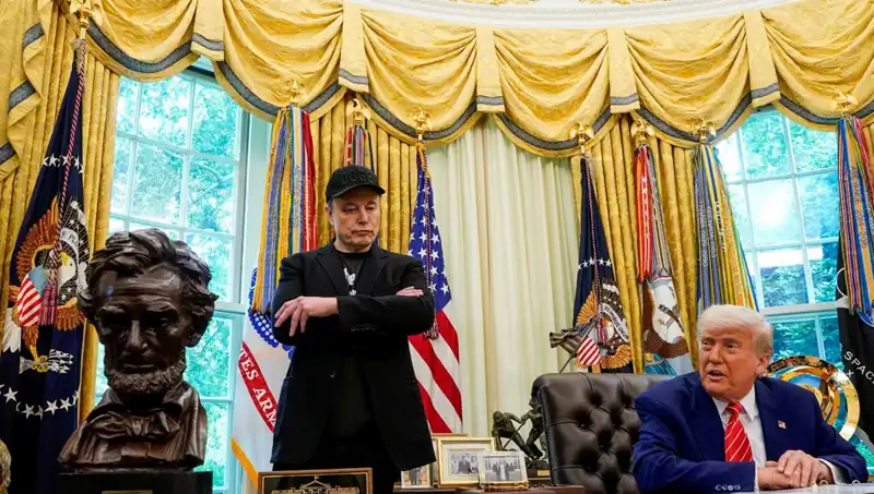 Elon Musk, Trump'ın Tasarısını Görünce Şaşkınlığını Gizleyemedi