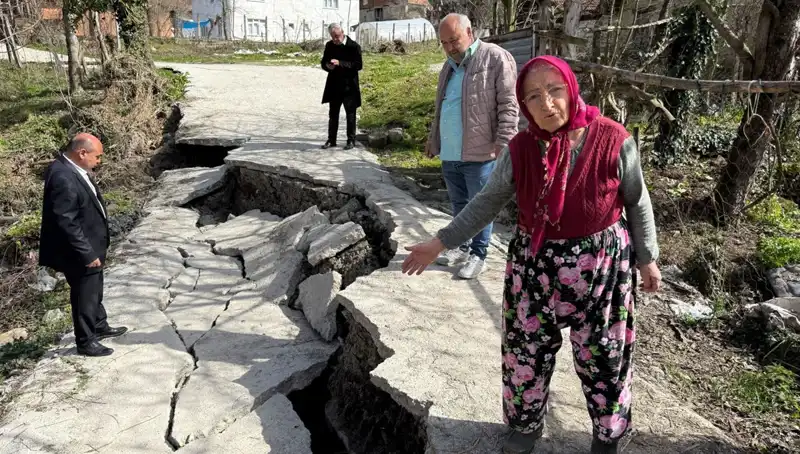 Heyelan Korkusu: Diken Üstünde Bekleyen Mahalle ve Çöken Yol