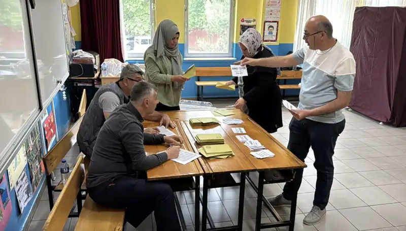Türkiye'nin 405 Mahallesi ve Köyünde Muhtar Seçimleri Sona Erdi