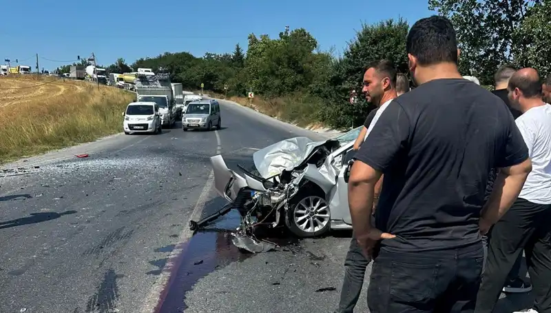 İstanbul’da Kalp Krizi Geçiren Sürücü Feci Kazaya Neden Oldu