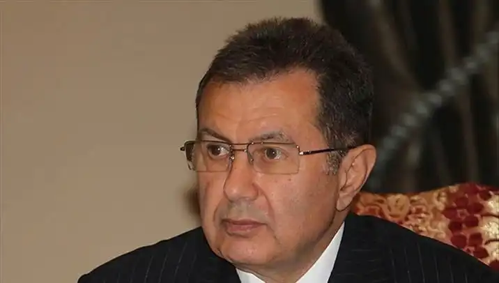 Mehmet Emin Karamehmet: İş Dünyasının Gizli Kahramanı