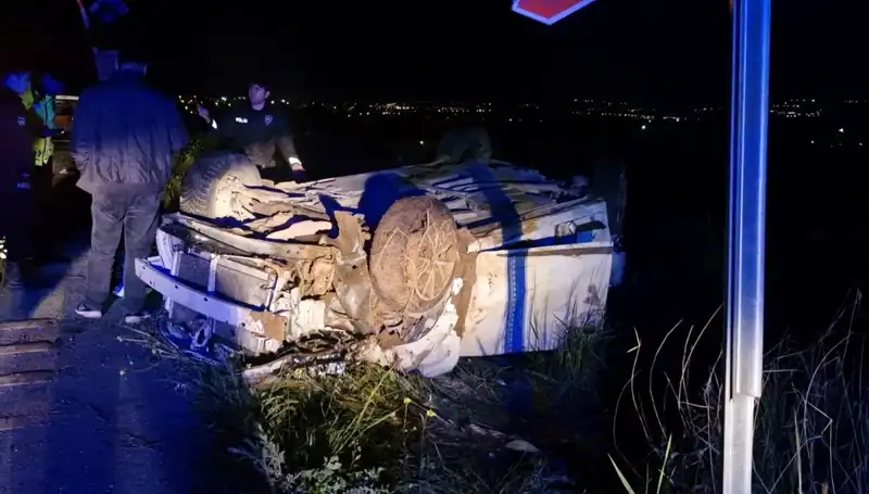 Otomobil Kazası: Şarampole Devrilen Araçta 1 Kişi Hayatını Kaybetti