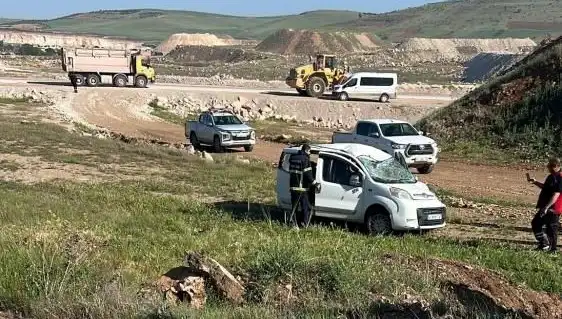 Mardin'de Feci Kaza: Dört Kişi Yaralandı, Sebebi Merak Ediliyor
