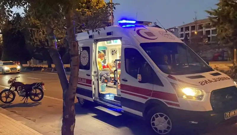 Otomobil Motosikleti 70 Metre Sürükledi, Sürücü Kaçtı: Kazanın Ardındaki Gizem