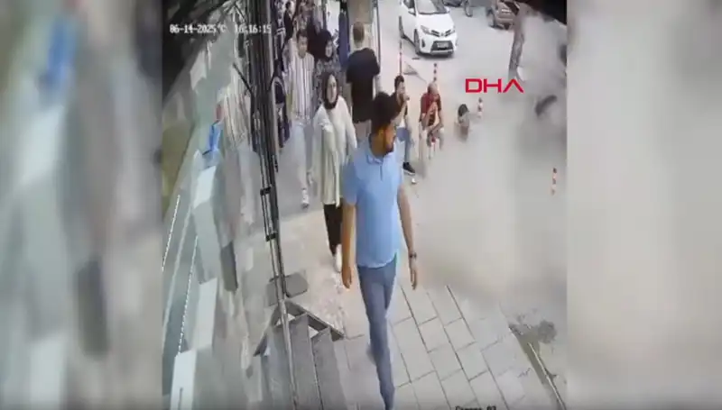 TIR Patiği Patladı, Şehirde Korku Dolu Anlar Yaşandı