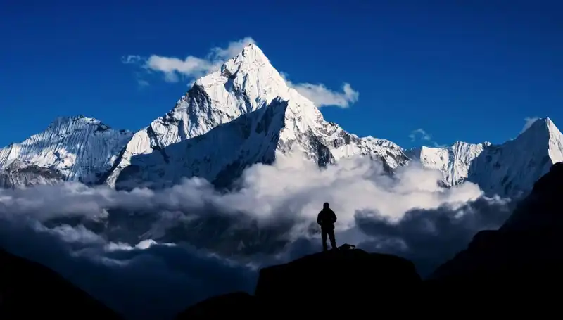 Everest Dağı'nda Tırmanış Deneyimi Değişiyor: Yeni Bir Çağ Başlıyor!
