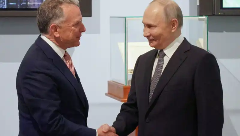 Putin ve ABD Arasında Tarihi Görüşme: Dostluk Eli Uzandı