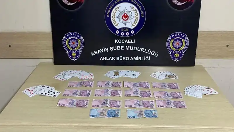 Kocaeli'de Kumar Baskınları: Kahvehanelerde Şok Gelişme Yaşandı