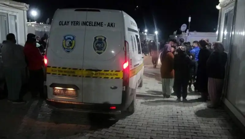 Husumetlilerin Silahlı Kavgası: Sokaklar Kanla İçiçe Kaldı!