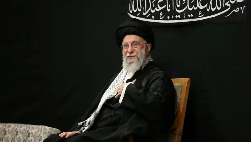 Hamaney, İsrail ile Savaş Sonrası İlk Kamuoyu Açıklamasını Yaptı