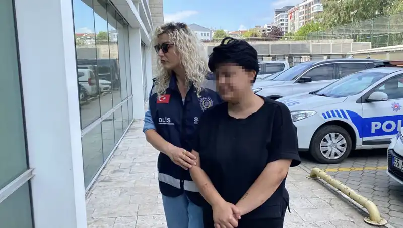 Annesini 11 Yerinden Bıçaklayan Korkunç Olayın Perdesi Aralanıyor