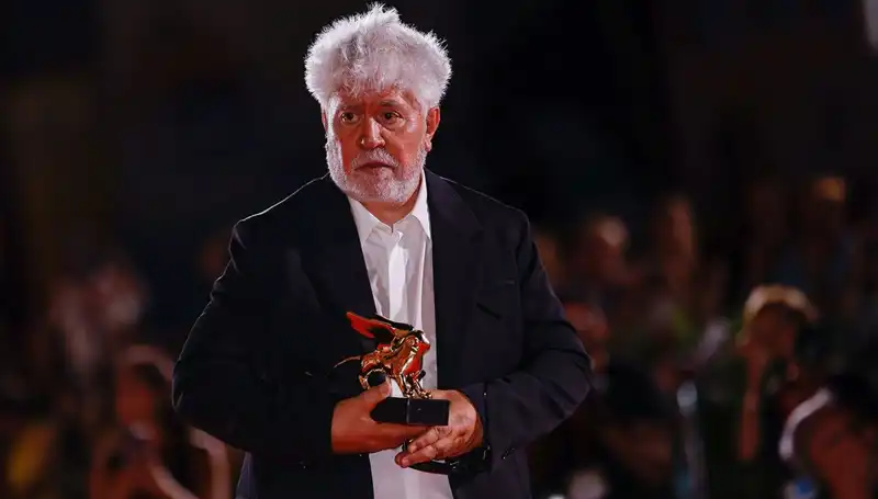 Almodóvar'dan Hükümete Gazze İçin Acil Yardım Çağrısı!