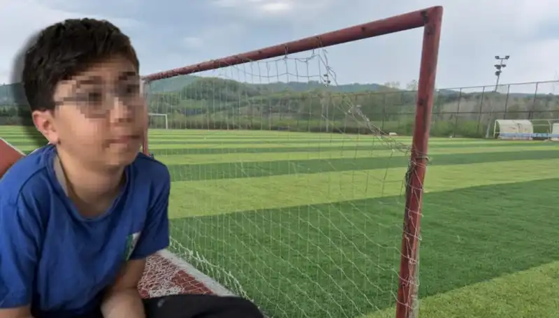 Mahmut’un Halı Saha Kâbusu: Görme Problemi ve İhmal