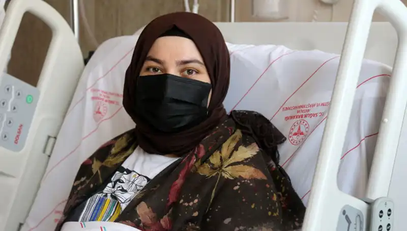 Karaciğer Yetmezliğiyle Savaşan Adamın Bitki Çayı Deneyimi: Şaşırtıcı Sonuçlar