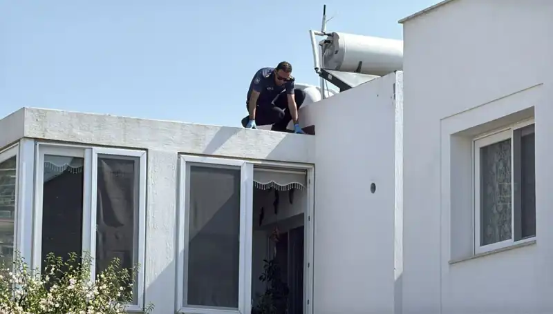 Bodrum'da Trajik Kaza: Çatıdan Düşen Emekli Polis Hayatını Kaybetti