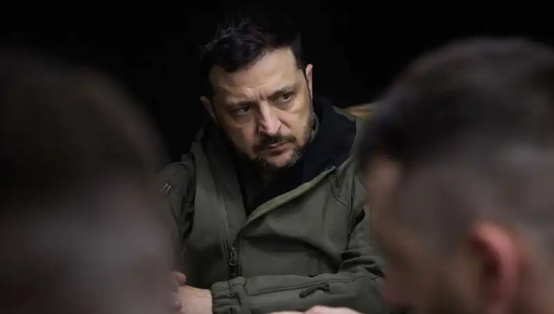 Zelenski: Rusya’nın Kuzey Kore’den İthal Ettiği Füze Tehditi