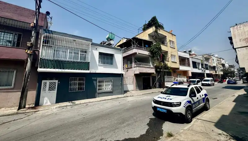 Silah Sesleri Korkunç Bir Cinayetle Sonuçlandı: Anne ve Kızı Dehşet İçinde Bulundu