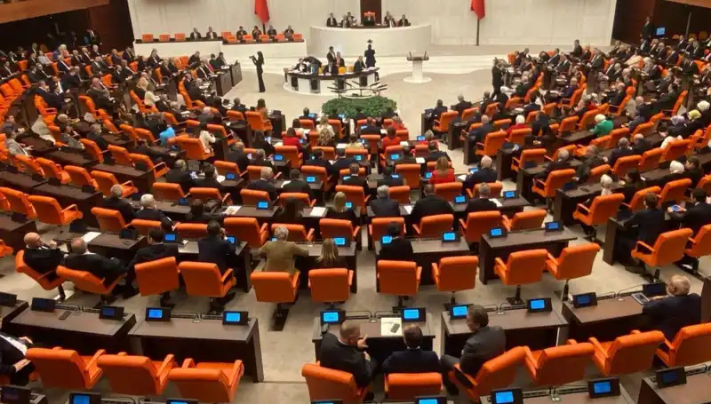 TBMM Komisyonları Çalışmalarını Sürdürüyor: Yeni Kararlar Resmi Gazete'de Yayınlandı
