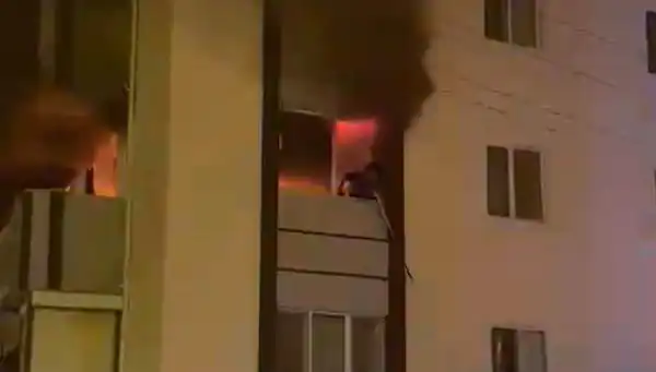 5 Katlı Binada Çıkan Yangında Karı-Koca Feci Şekilde Hayatını Kaybetti