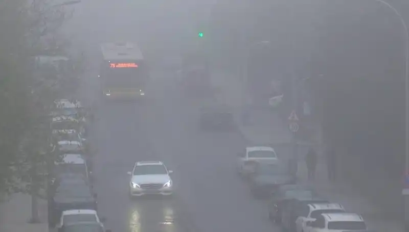 İstanbul'da Beklenmedik Sis: Görüş Mesafesi Kısıtlandı