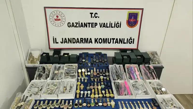 Gaziantep’te Kaçak Saat Operasyonu: 3 Milyon Lira Değerinde Ürün Ele Geçirildi