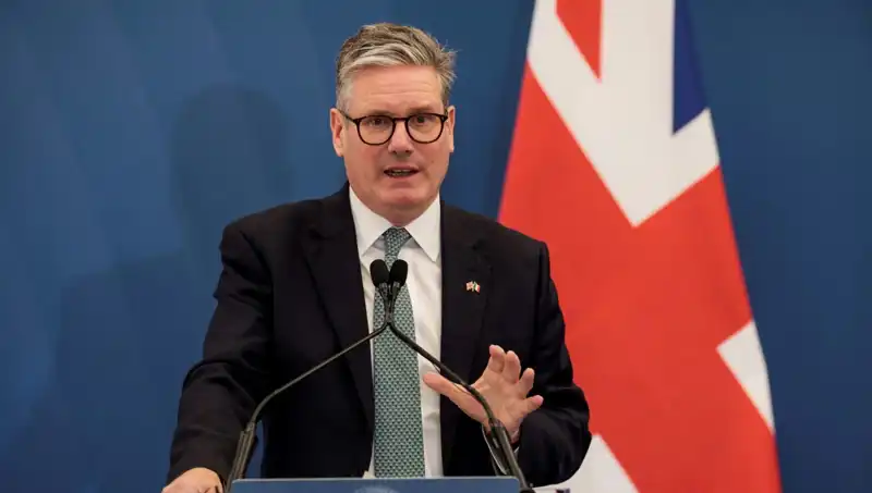 İngiltere'de Siyasi Dalgalanma: Starmer, David Lammy'yi Yardımcı Başbakan Olarak Atadı