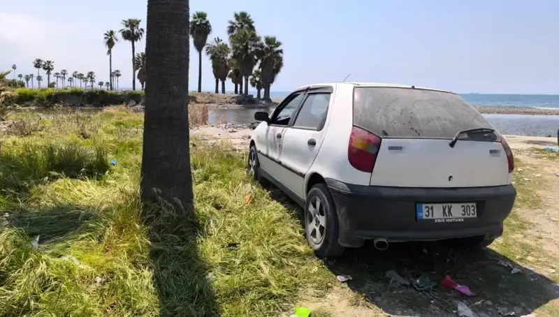 Arabasında Başından Vurulmuş Halde Bulunan Adamın Gizemi Ortaya Çıktı