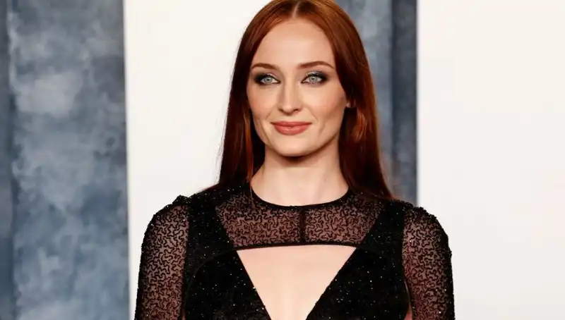 Game of Thrones Yıldızı Sophie Turner'a Yönelik Olay Yorum Sosyal Medyayı Salladı