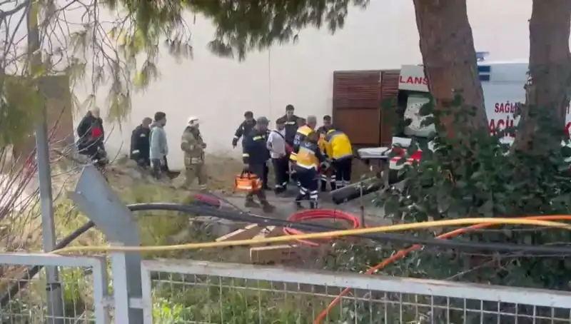 İstanbul'da Trafo Merkezinde Patlama: İşçi Hayati Tehlike ile Karşı Karşıya