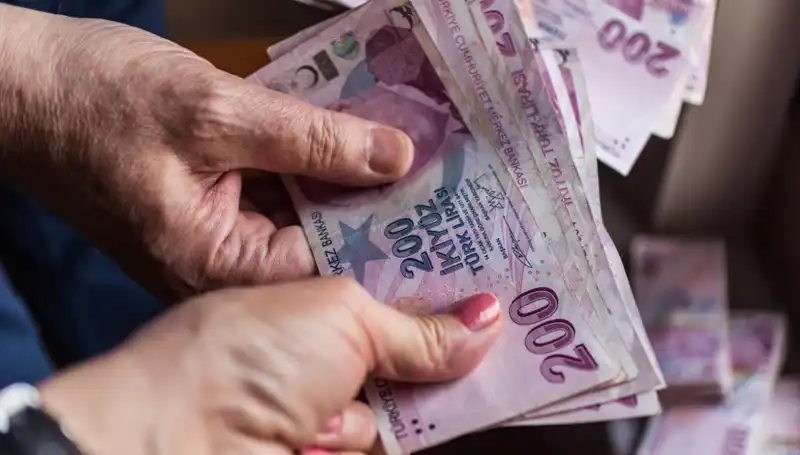 Temmuz 2024'te Emekli ve Memur Maaşlarında Beklenen Artış Ne Olacak?
