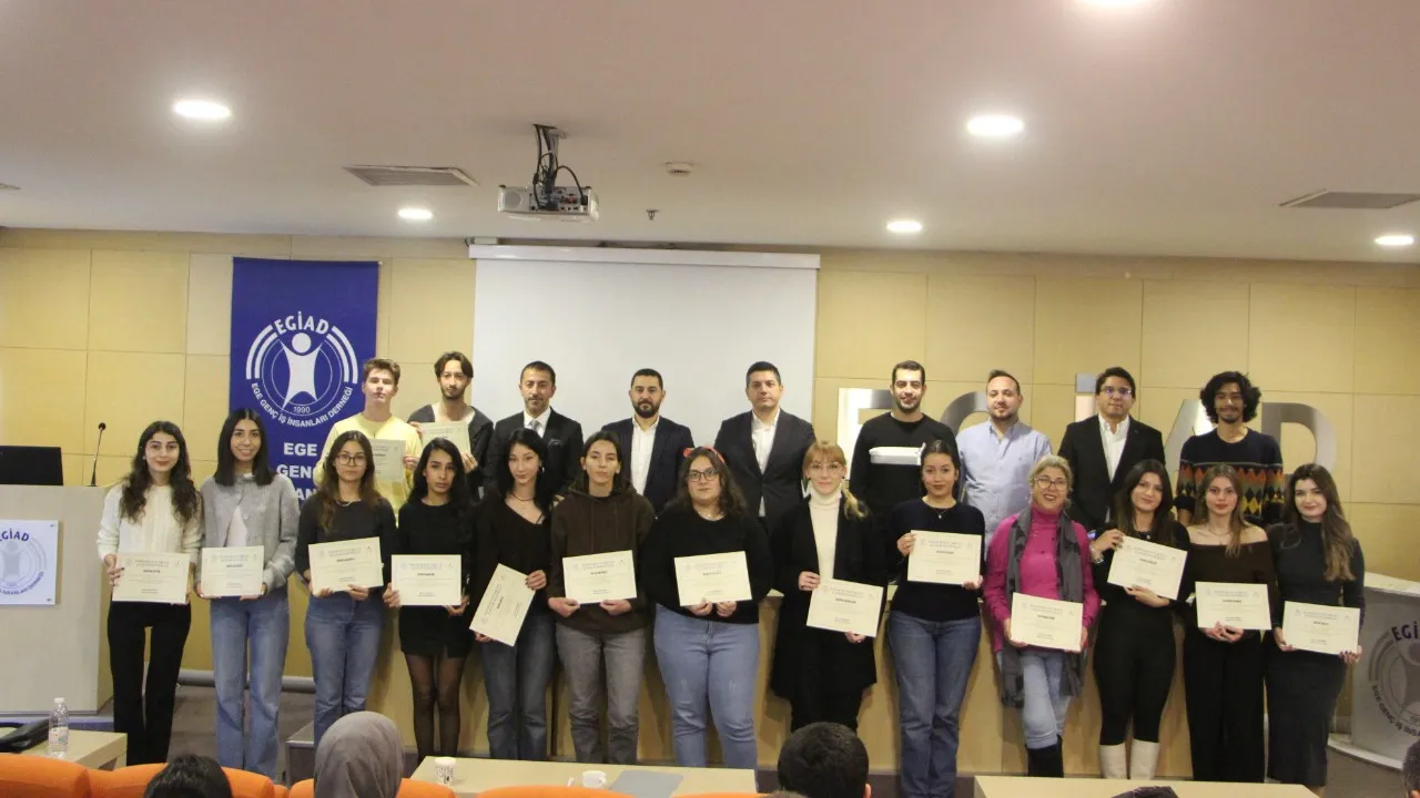 EGİAD’ın Hayat Okulu Projesi İlk Mezunlarını Verdi