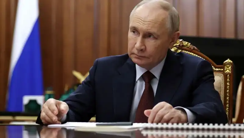 Putin’in Dijital Gulag Planı: Her Cihazda Sözleşme Şartları