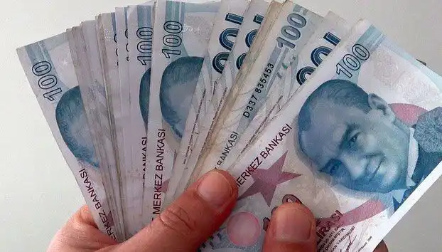 Emekli Bayram İkramiyesi Zammı 2025: Beklentiler ve Tarihler