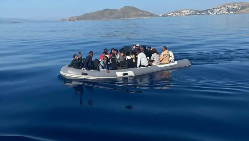 Bodrum'da 25 Düzensiz Göçmen Operasyonu: Ekipler Harekete Geçti