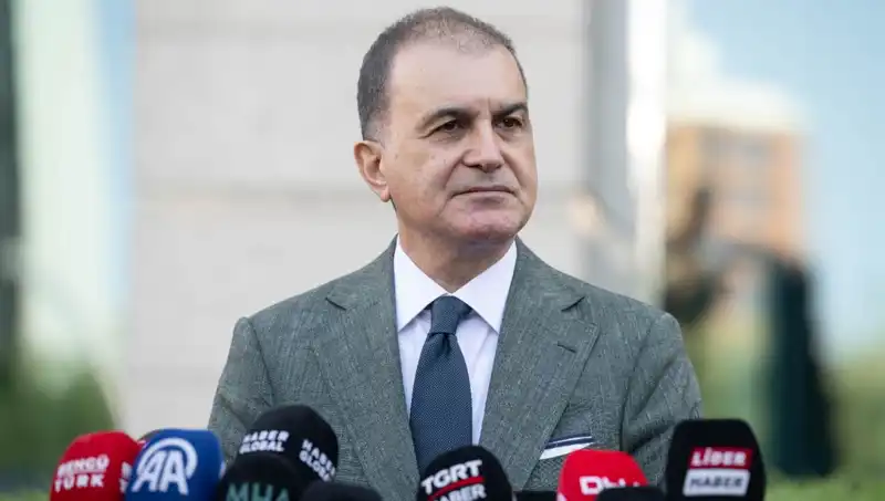 Ömer Çelik'ten Özel'e Çarpıcı Tepki: Meşru Alan Tehdidi Nedir?