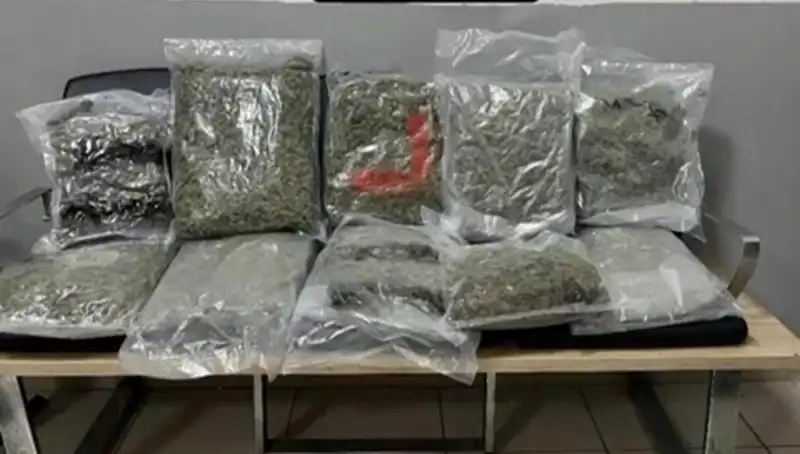 İzmir'de Bir Haftada 92 Şüpheli Yakalandı: Suçla Mücadelede Yeni Bir Dönem